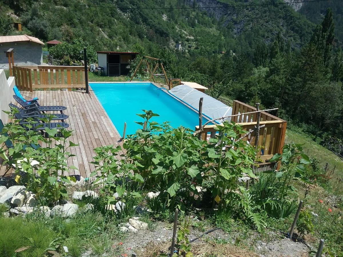 Bed and Breakfast L'Arberc Rigaud Zewnętrze zdjęcie